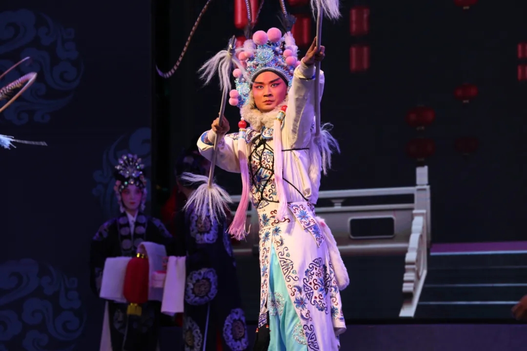 黄河之滨艺术节演出新排大型秦腔《清风亭》