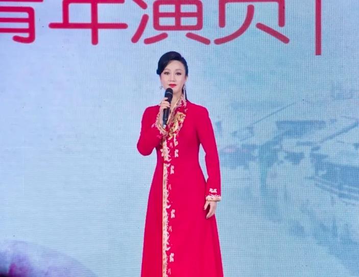 黄梅戏朱婷婷百科图片