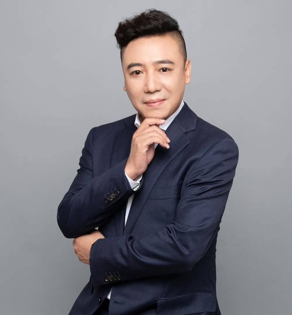 北京市曲剧团编剧、演员：满意